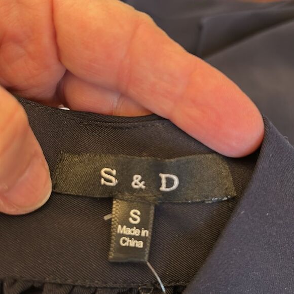 S&D Diya Halter Navy Split Back Blouse Size S New - Picture 9 of 11